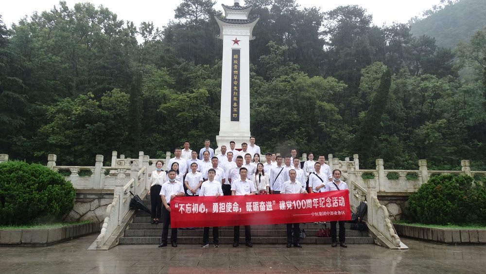 �廳�������ң����к�ɫ���񡪡� ����k8����Ӯ��һ�������в�ҵ������չ����һ����������